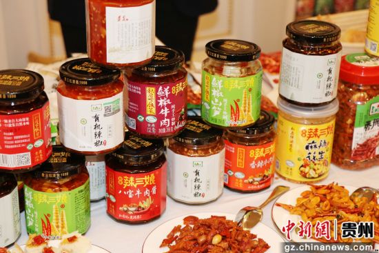小調料，大作用，中國的調料深受吉民眾青睞，它在極大地豐富吉國百姓餐桌的同時，也讓吉民眾對中國文化有了進一步的了解。