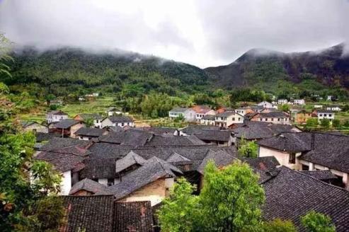 岳陽縣張谷英村