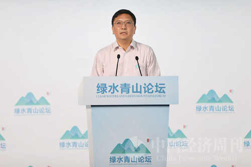 國家林草局國有林場和種苗管理司副司長李嶺宏