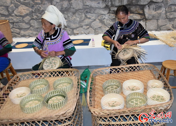 哈尼山鄉(xiāng)看巨變——關(guān)于云南紅河縣鄉(xiāng)村振興的調(diào)研
