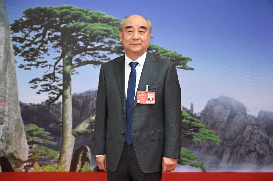 （全國人大代表，古井集團黨委書記、董事長梁金輝，受訪企業(yè)供圖）